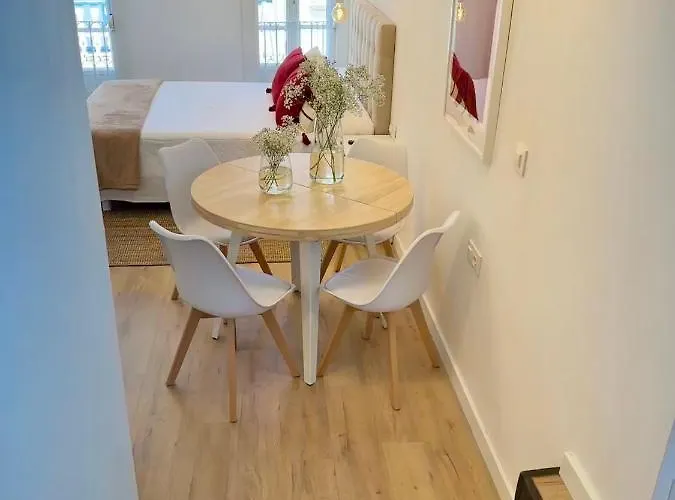 N&e - Rua Manuel Lezon Semesterbostad